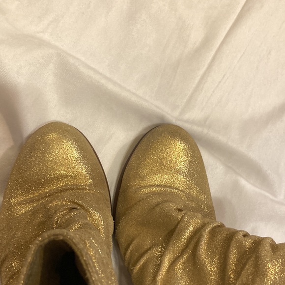 Seychelles gold glitter leather upper bootie size 7 - Picture 8 of 9